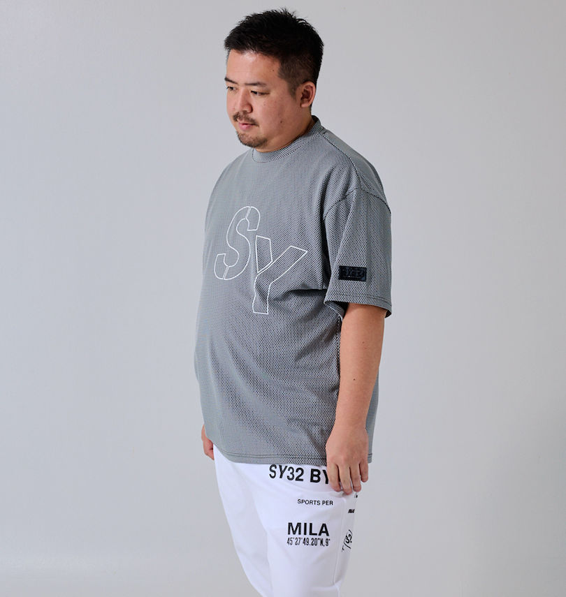 大きいサイズ メンズ SY32 by SWEET YEARS (エスワイサーティトゥバイスィートイヤーズ) ステンシルロゴ半袖Tシャツ 